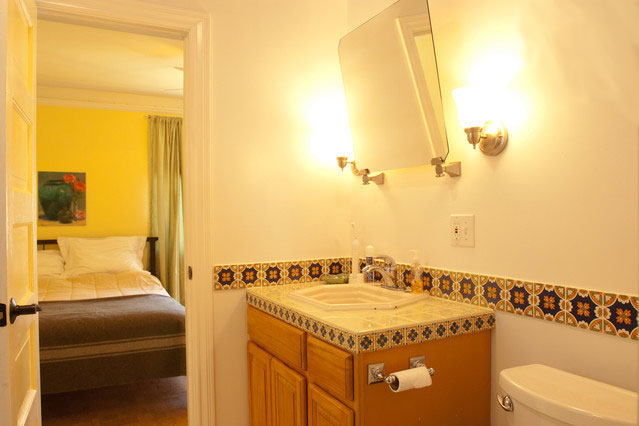 Upper1234 Bath2